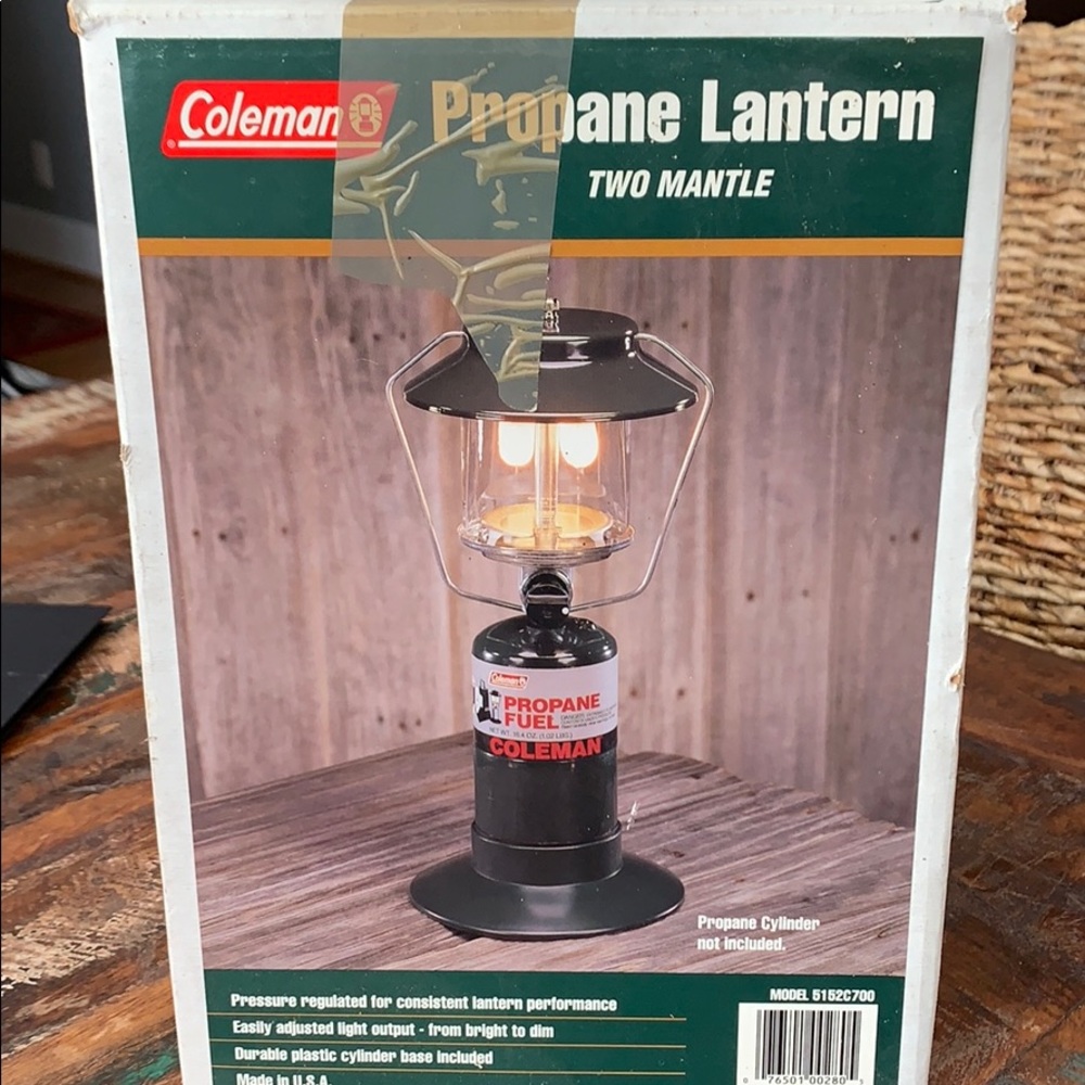Coleman Two Mantle Propane Lantern